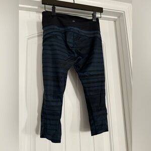 Black and Navy Lululemon Capri Leggings